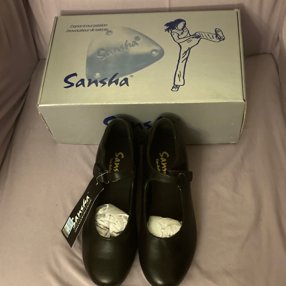 Sansha Black Kids Tap Shoes with Bucke